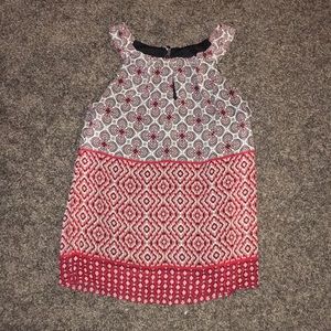 Flowy sleeveless blouse